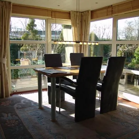 Full Privacy Holidayhouse + Lovely Garden. *