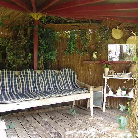 Full Privacy Holidayhouse + Lovely Garden. *