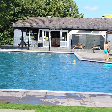 Full Privacy Holidayhouse + Lovely Garden. Holiday home